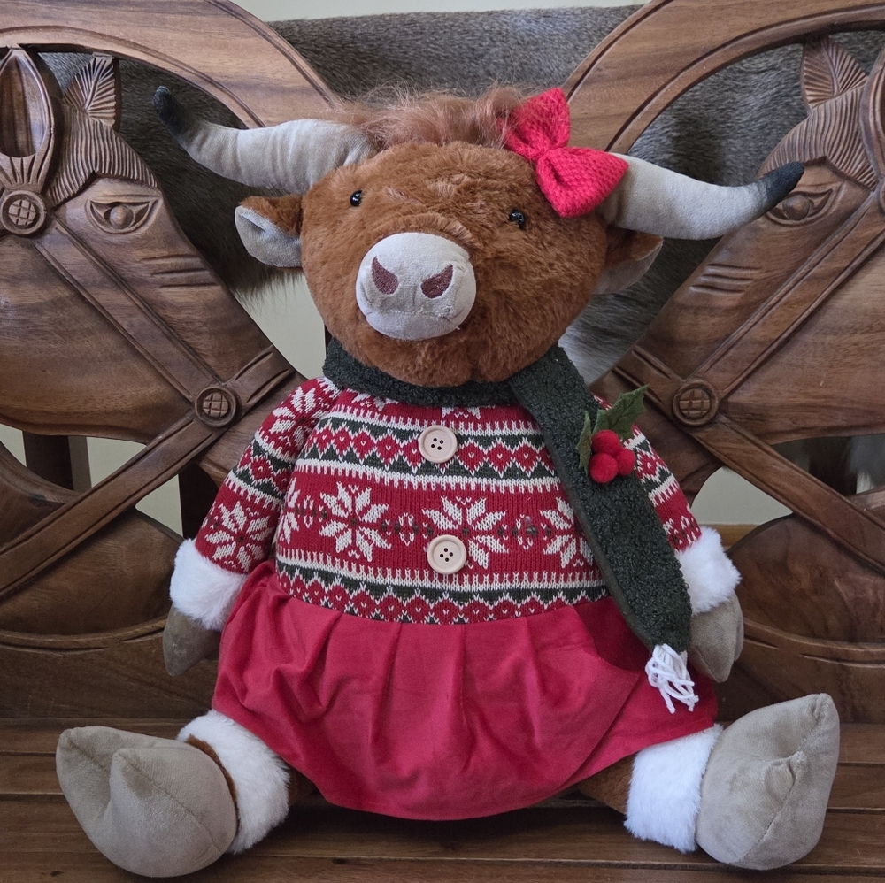 Highland Cow Plush Girl Sitter Christmas Large 19" Holiday